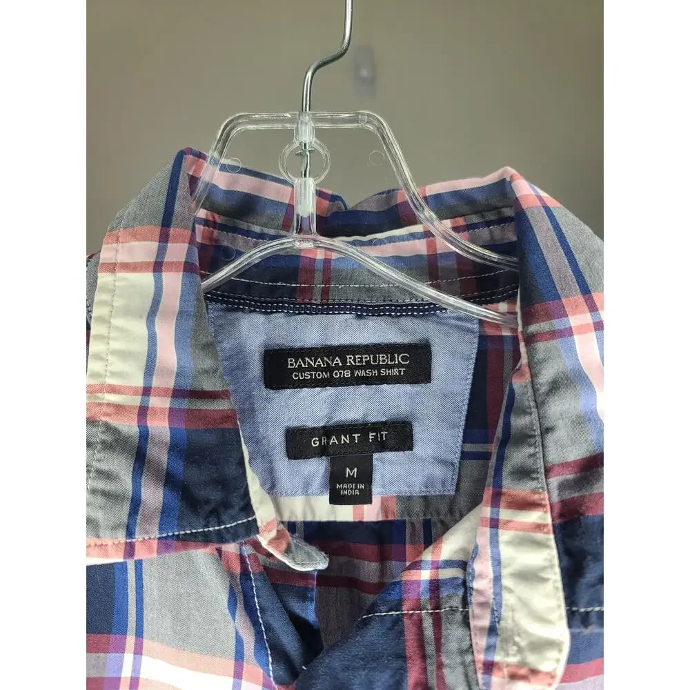 Banana Republic grant fit plaid button down - medium